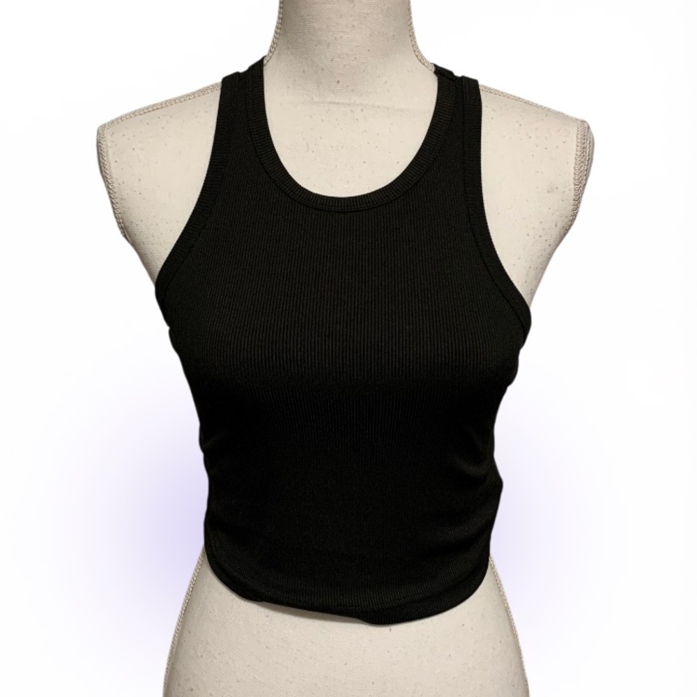 Black Ribbed Cropped Tank Top